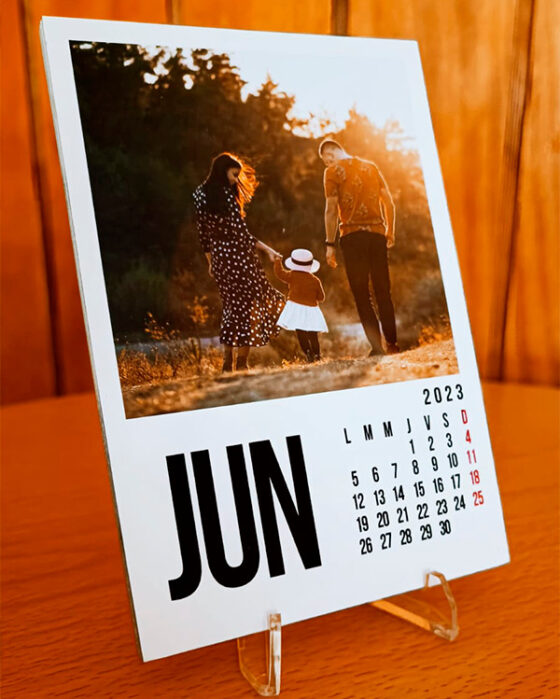 Calendario 10x15 cm. base acrílico - Imagen 2